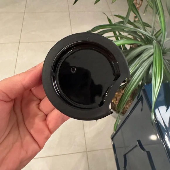 Starbucks Limited Edition Swarovski 2015 Las Vegas ceramic tumbler - Picture 8 of 9